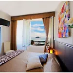 Отель Nuovo Al Mare 3*