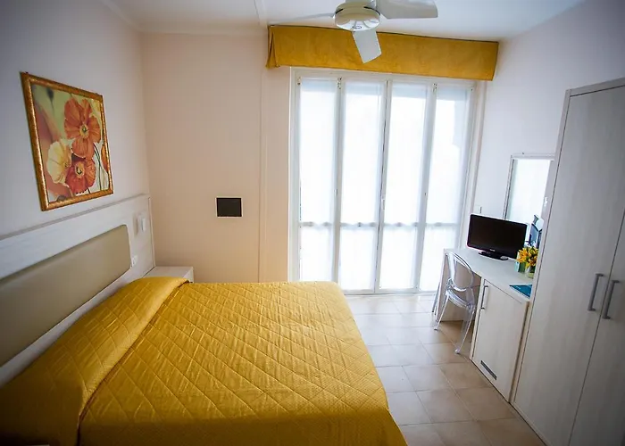 Nuovo Al Mare Отель Алассио