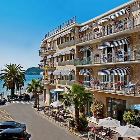 ホテル Nuovo Al Mare