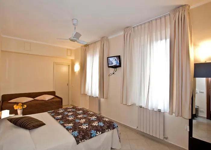 Nuovo Al Mare 3*